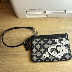 Coach Poppy Black and White Wristlet Wallet